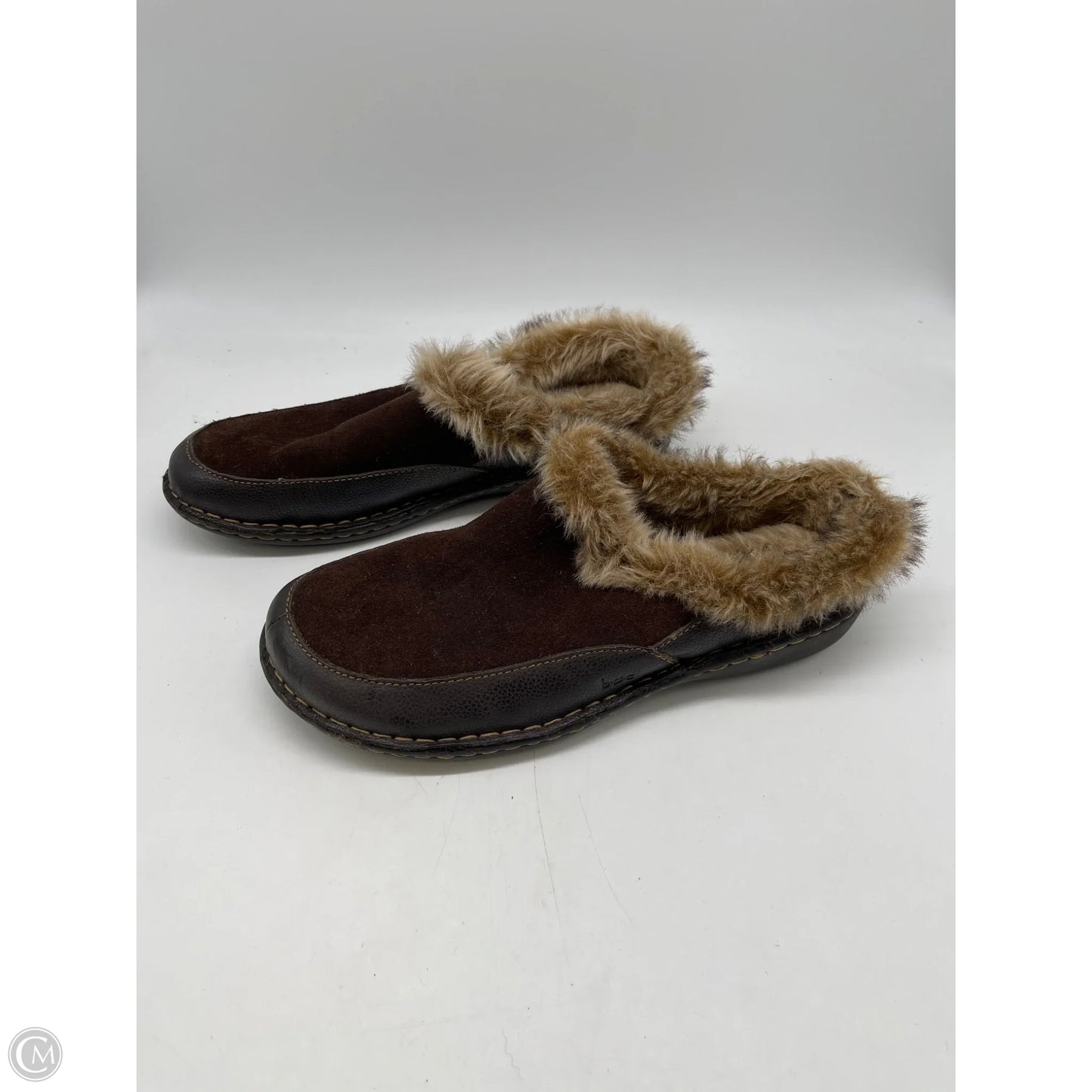 Shoes Flats By Boc In Brown, Size: 11