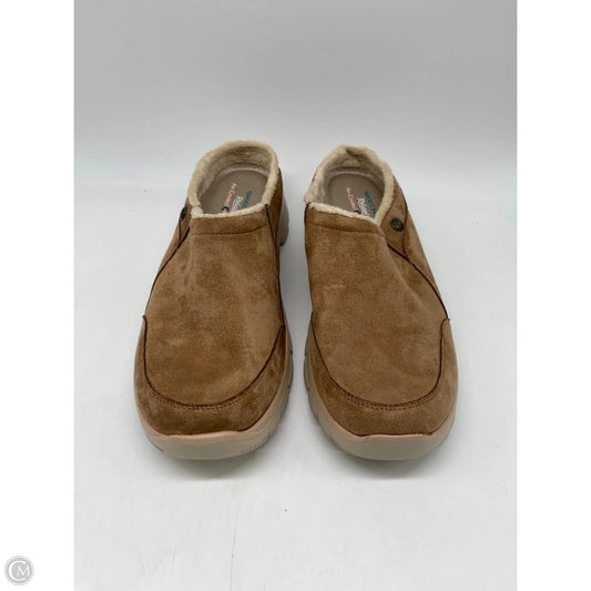 Shoes Athletic By Skechers In Brown, Size: 11