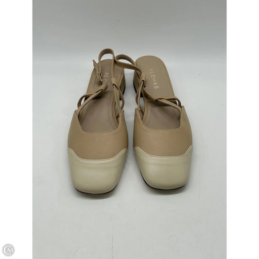 Shoes Flats By Clothes Mentor In Tan, Size: 7.5