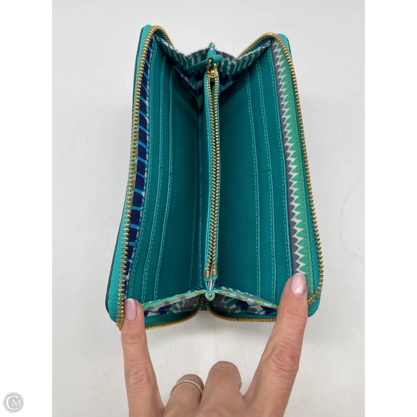 Wallet By Vera Bradley, Size: Large