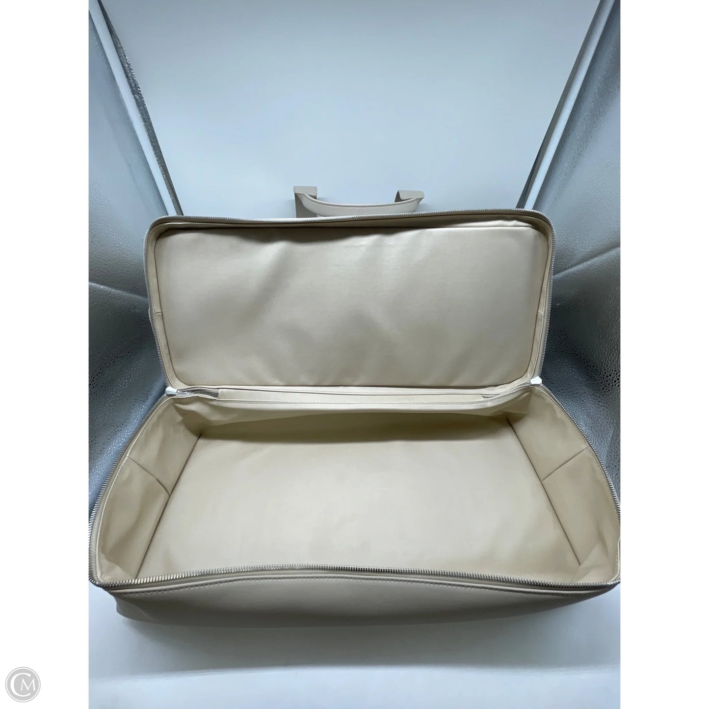 Duffle And Weekender By Clothes Mentor, Size: Large