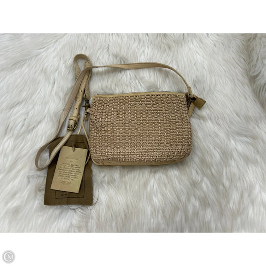 Crossbody Leather By Clothes Mentor, Size: Medium