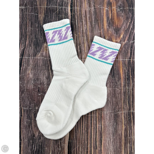 Socks By Clothes Mentor In Multi-colored
