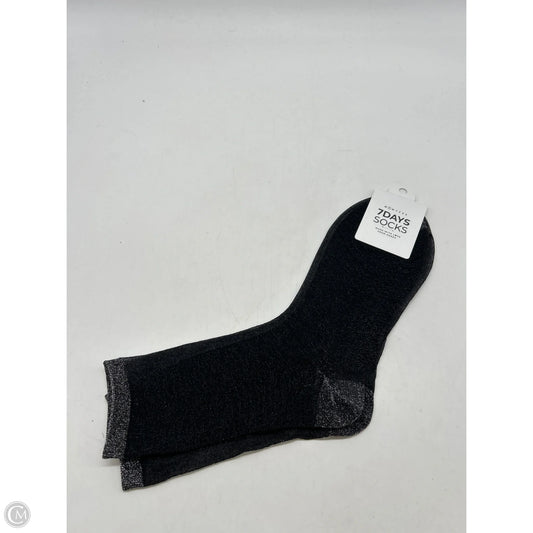 Socks By Clothes Mentor In Black