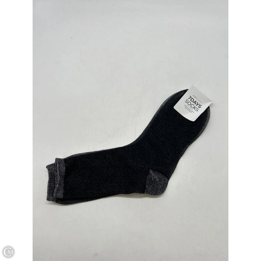Socks By Clothes Mentor In Black