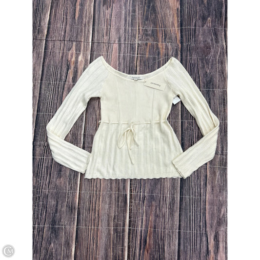 Top Long Sleeve By Francesca's In Cream, Size: M