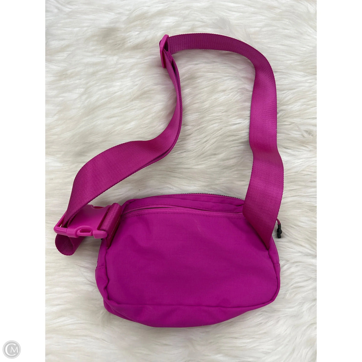 Belt Bag By Clothes Mentor, Size: Small