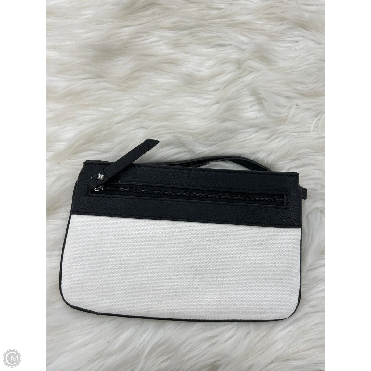 Wristlet By Simply Vera, Size: Medium