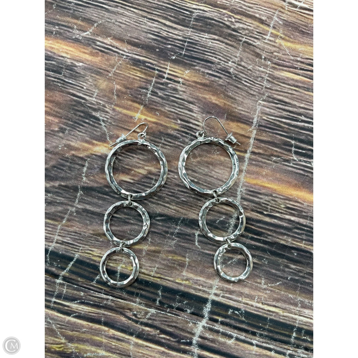 Earrings Dangle/drop By Clothes Mentor