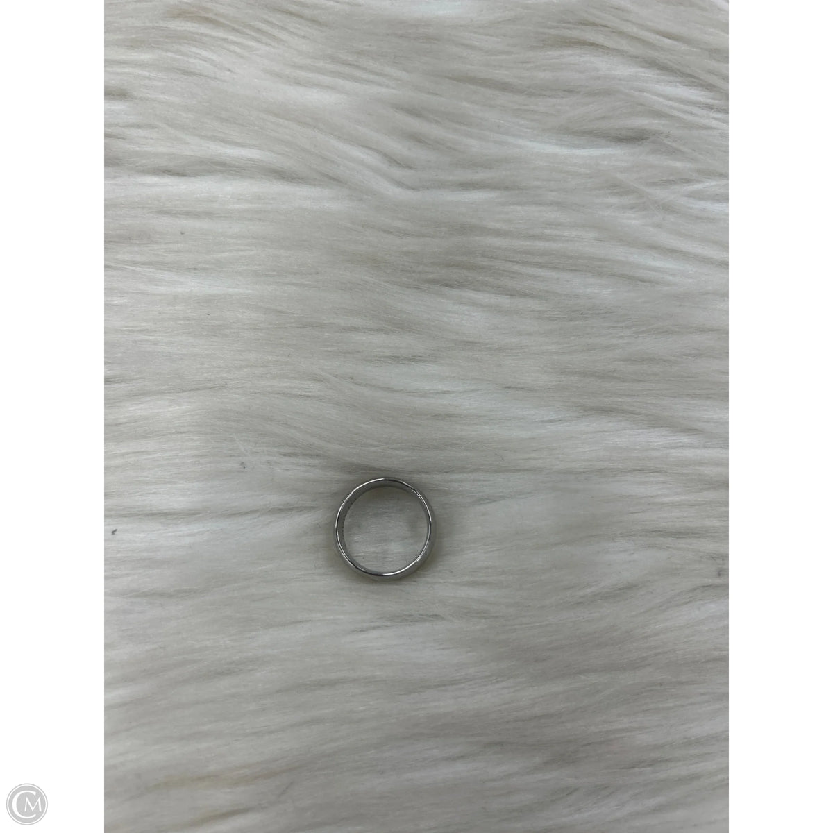 Ring Band By Clothes Mentor, Size: 4