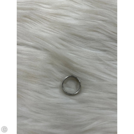 Ring Band By Clothes Mentor, Size: 4