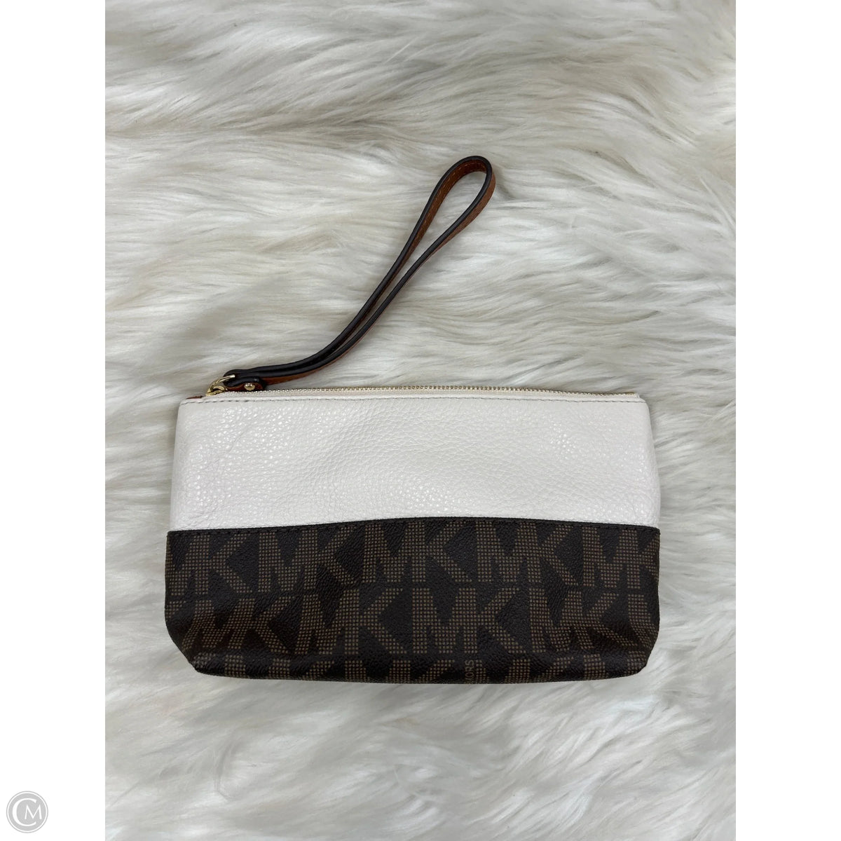 Wristlet Designer By Michael Kors, Size: Medium
