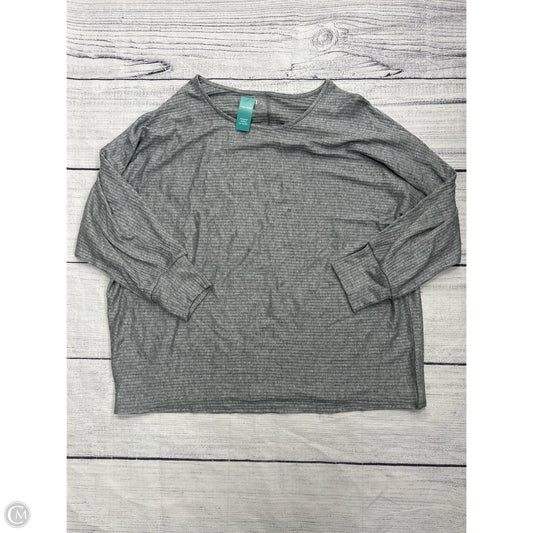Top Long Sleeve By Maurices In Grey, Size: 2x