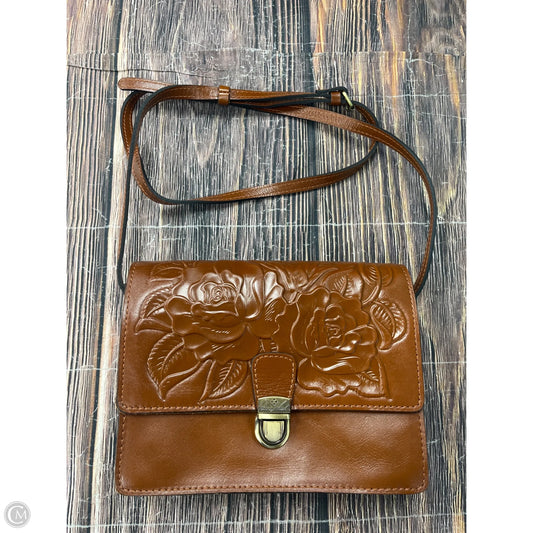 Crossbody Designer By Patricia Nash, Size: Medium