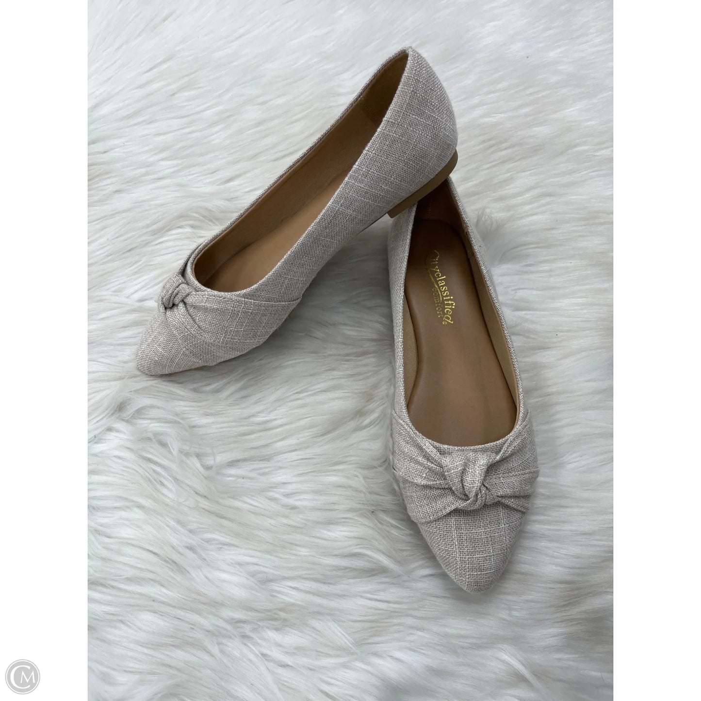 Shoes Flats By City Classified In Tan, Size: 8