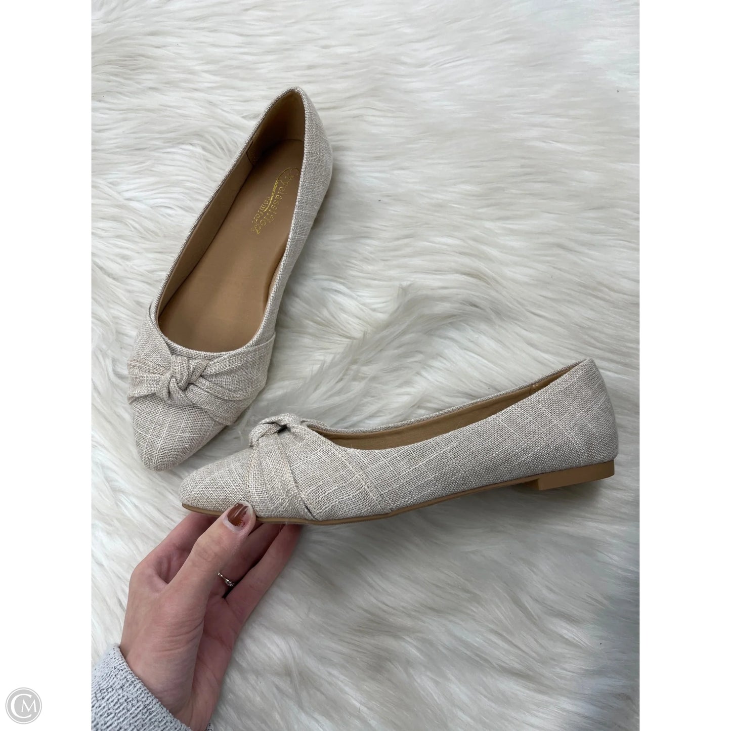 Shoes Flats By City Classified In Tan, Size: 8