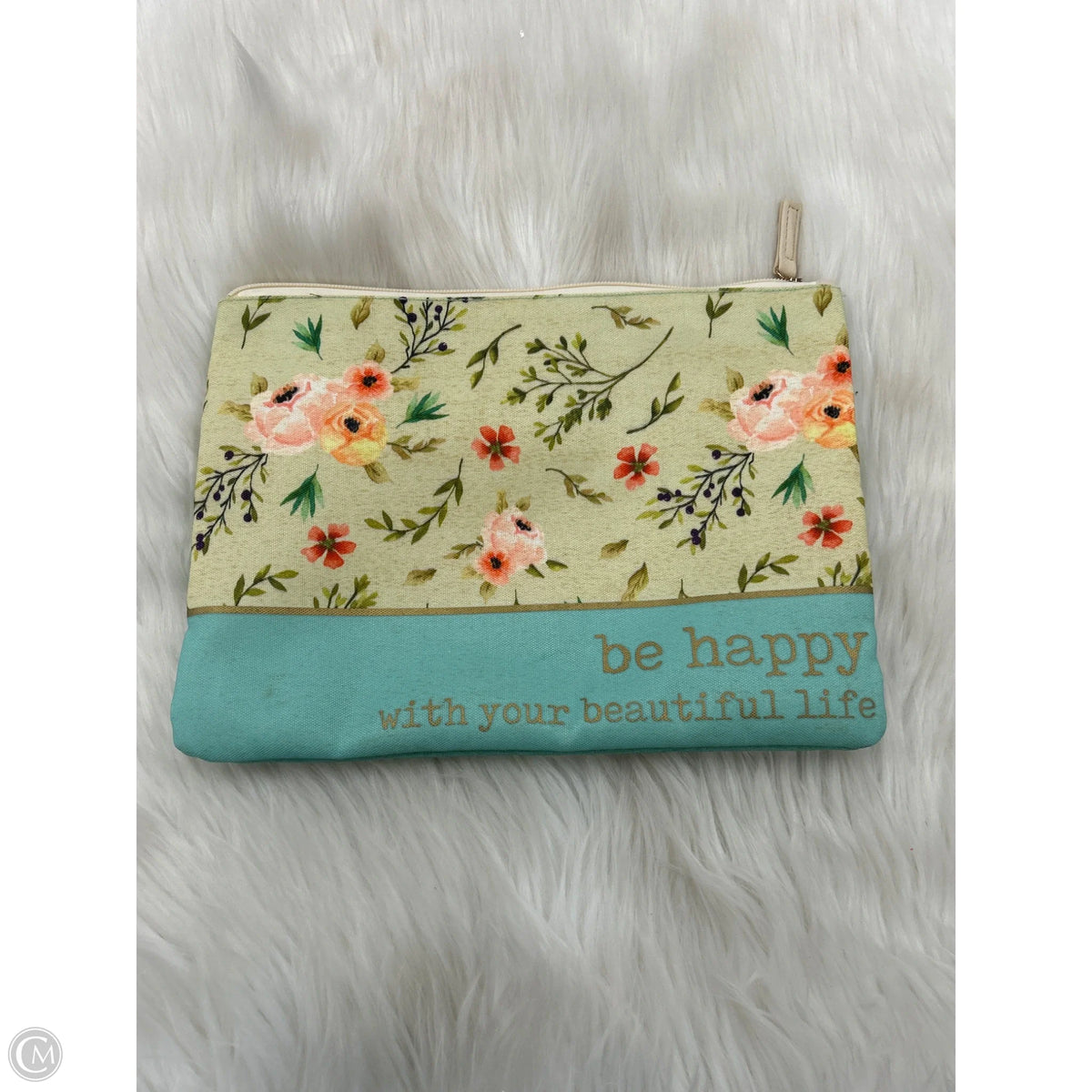 Makeup Bag By Clothes Mentor, Size: Medium