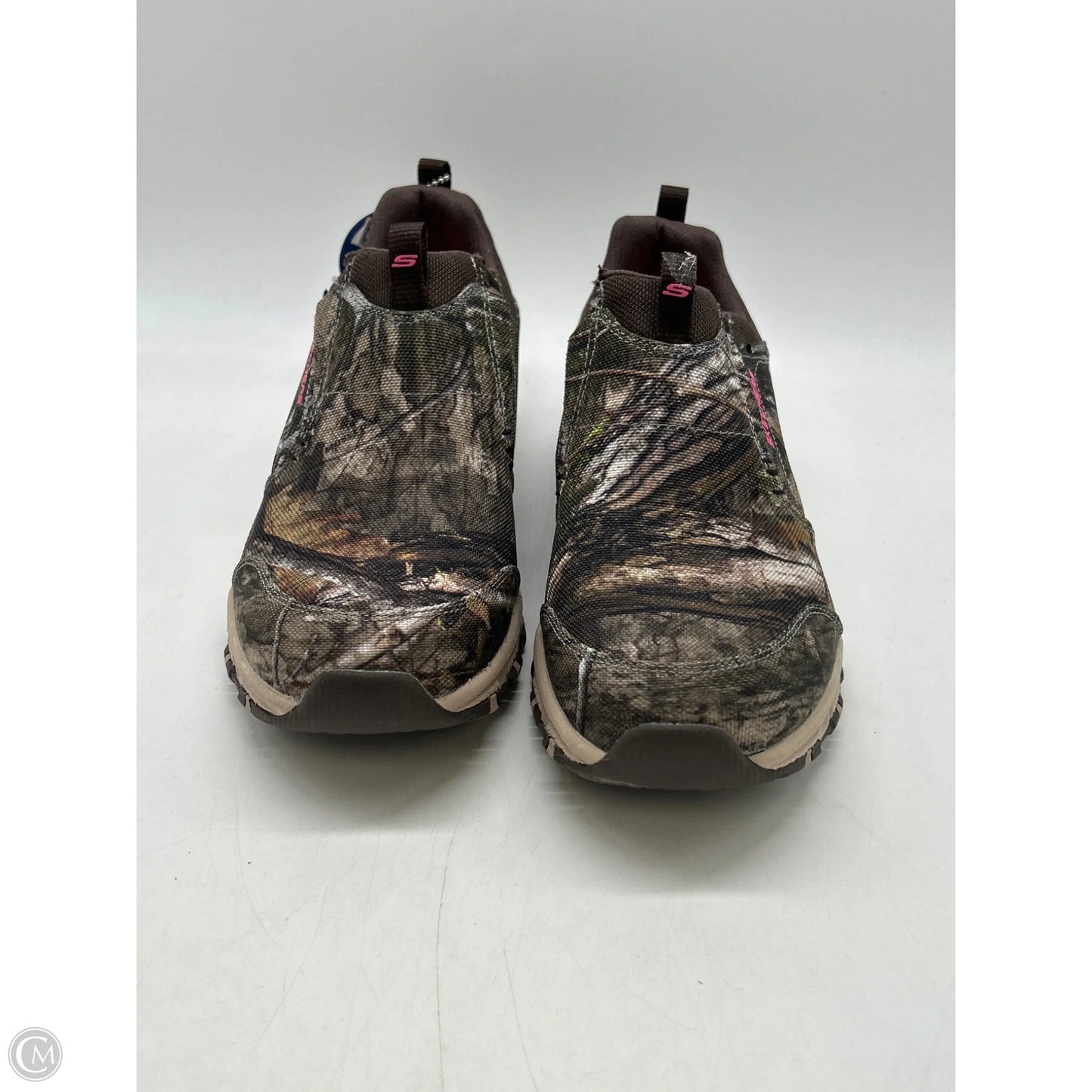 Shoes Hiking By Skechers In Camouflage Print, Size: 11