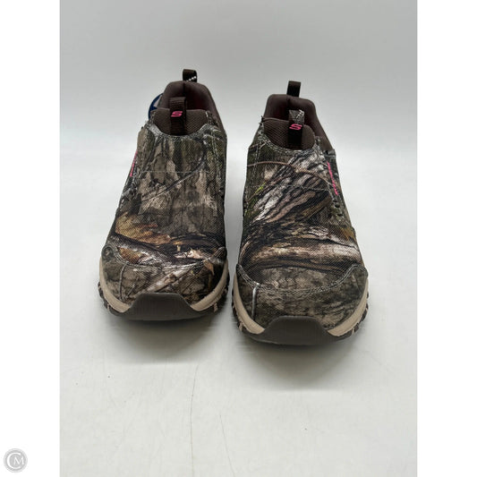 Shoes Hiking By Skechers In Camouflage Print, Size: 11