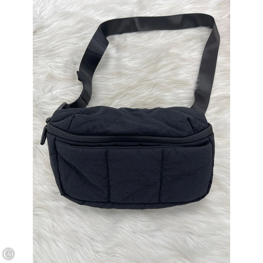 Crossbody By Clothes Mentor, Size: Medium