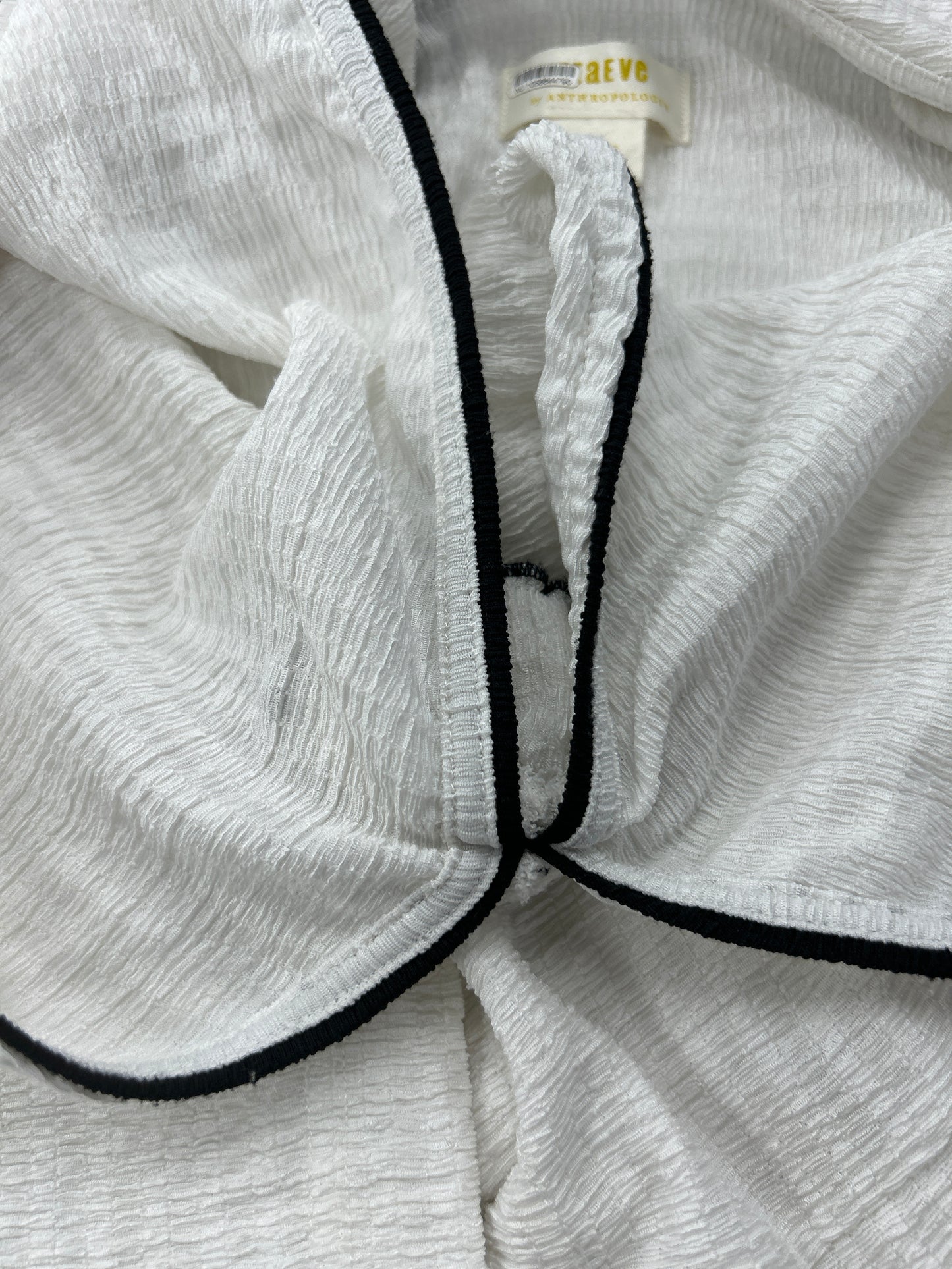 Top Long Sleeve By Maeve In White, Size: L