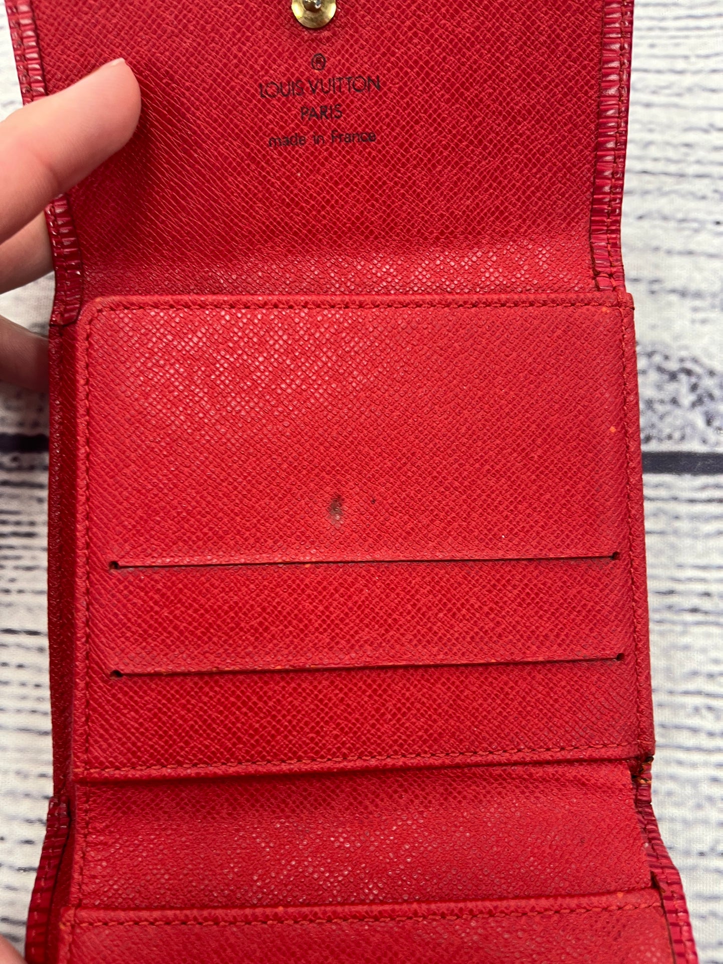Wallet Luxury Designer By Louis Vuitton, Size: Small