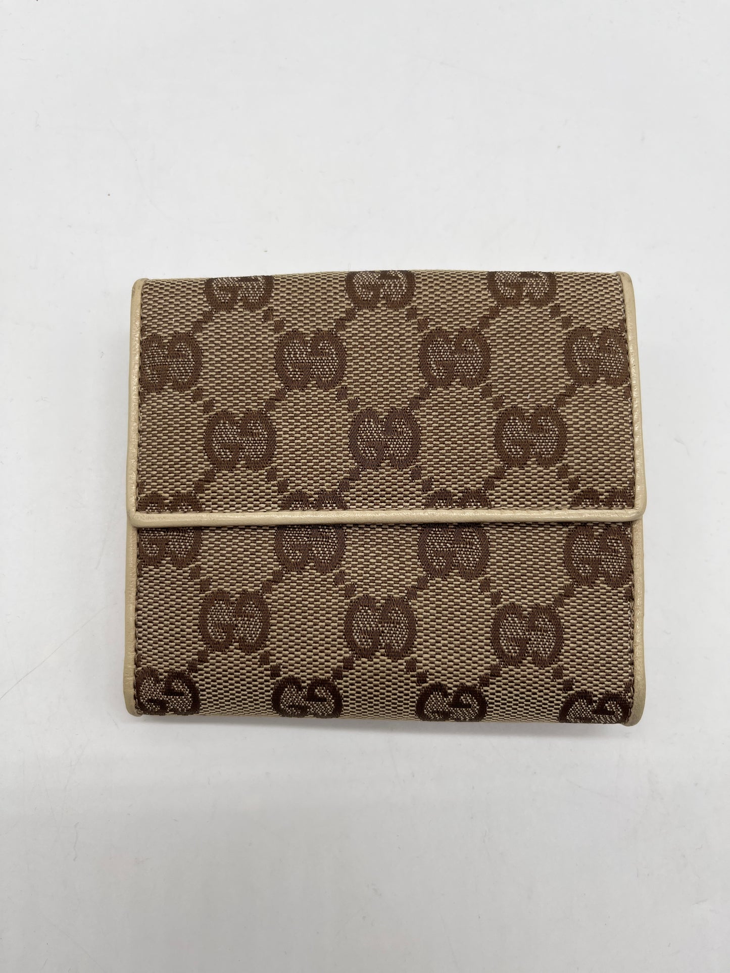 Wallet Luxury Designer By Gucci, Size: Medium