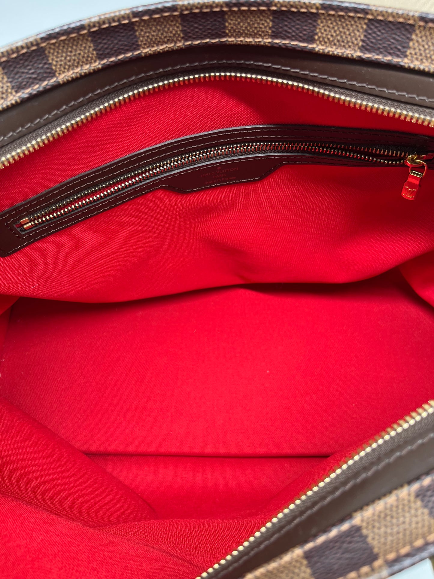 Handbag Luxury Designer By Louis Vuitton, Size: Large