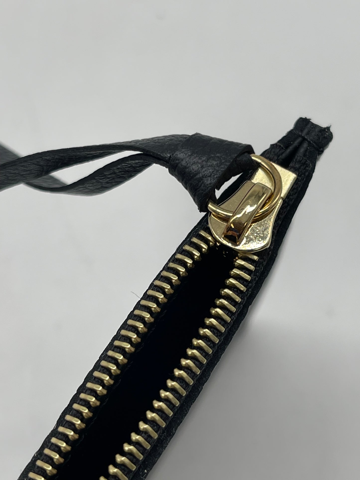 Wallet Luxury Designer By Louis Vuitton, Size: Medium