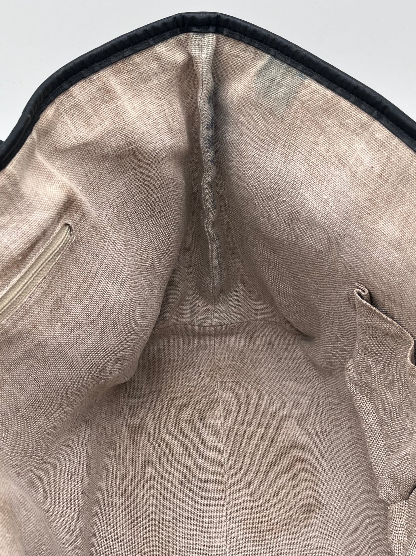 Handbag Luxury Designer By Gucci, Size: Large