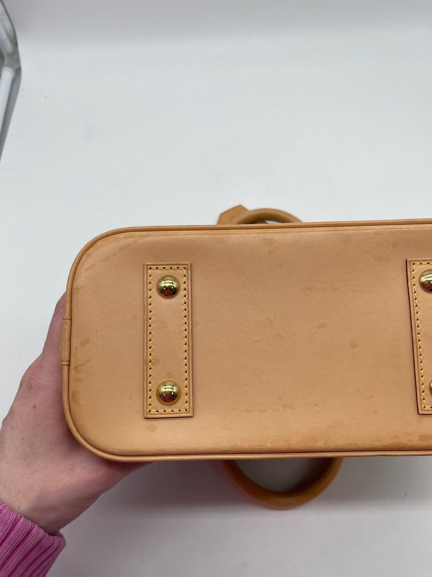 Handbag Luxury Designer By Louis Vuitton, Size: Small