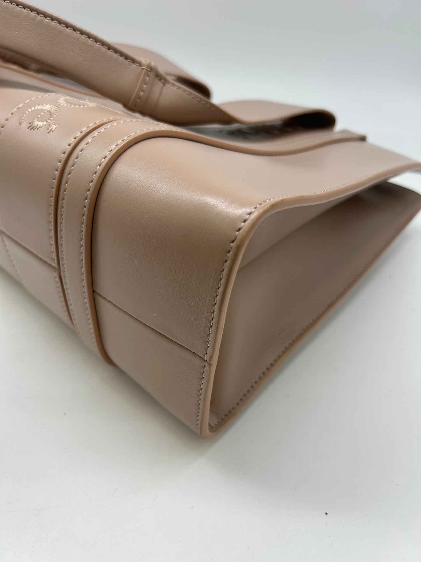 Handbag Luxury Designer By Chloe, Size: Large