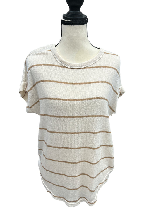 Top Short Sleeve By Blu Pepper In Cream, Size: S