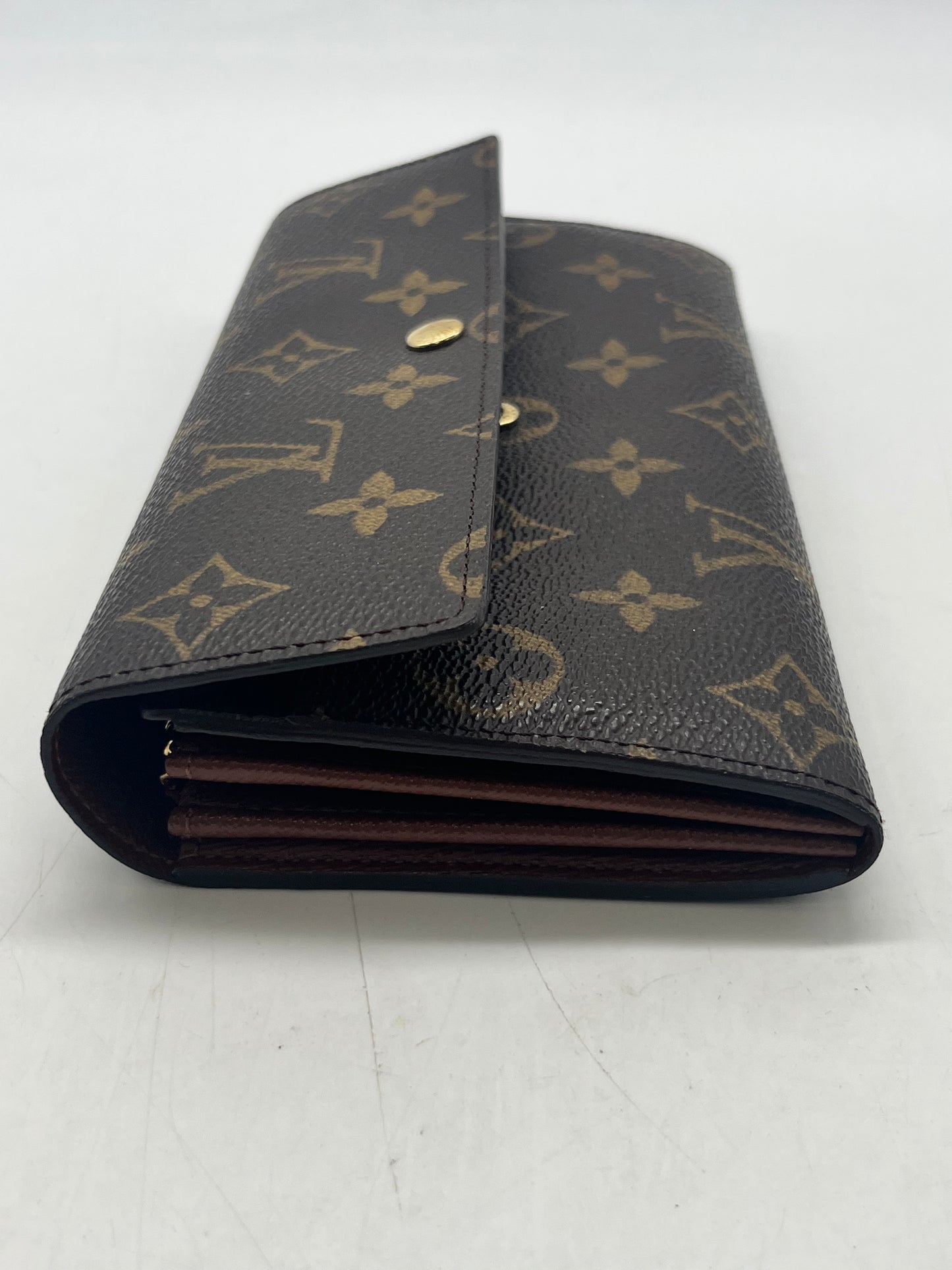 Wallet Luxury Designer By Louis Vuitton, Size: Medium