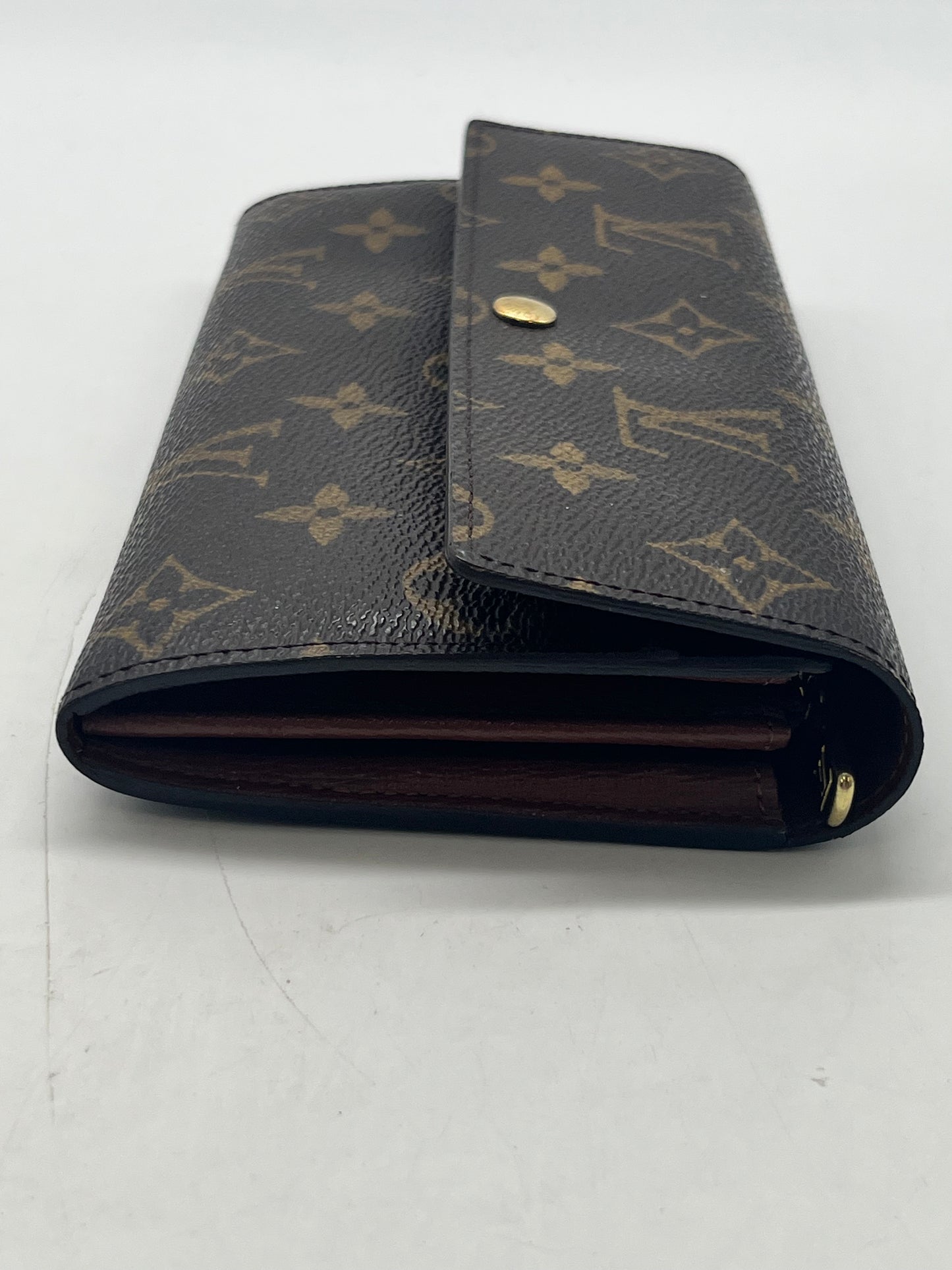 Wallet Luxury Designer By Louis Vuitton, Size: Medium