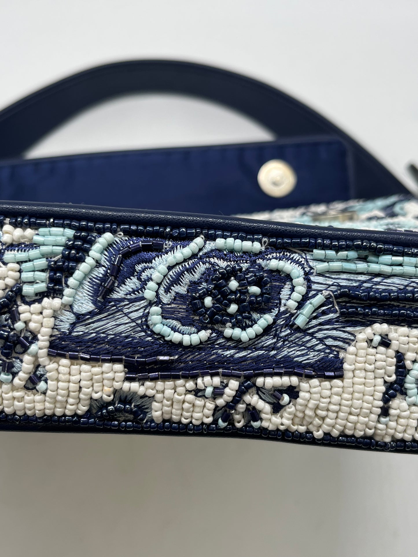 Handbag By Cmc, Size: Medium