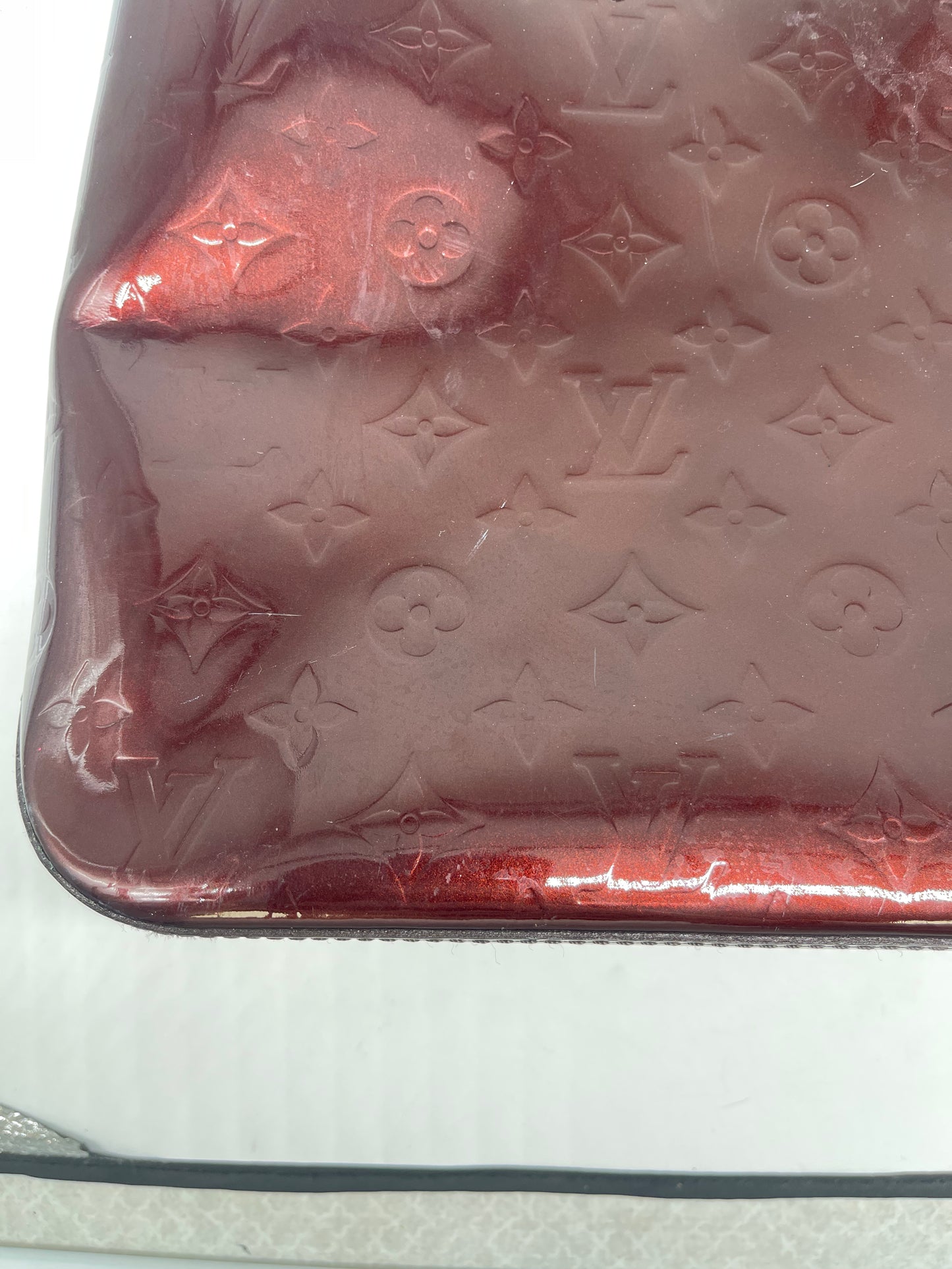 Handbag Luxury Designer By Louis Vuitton, Size: Medium