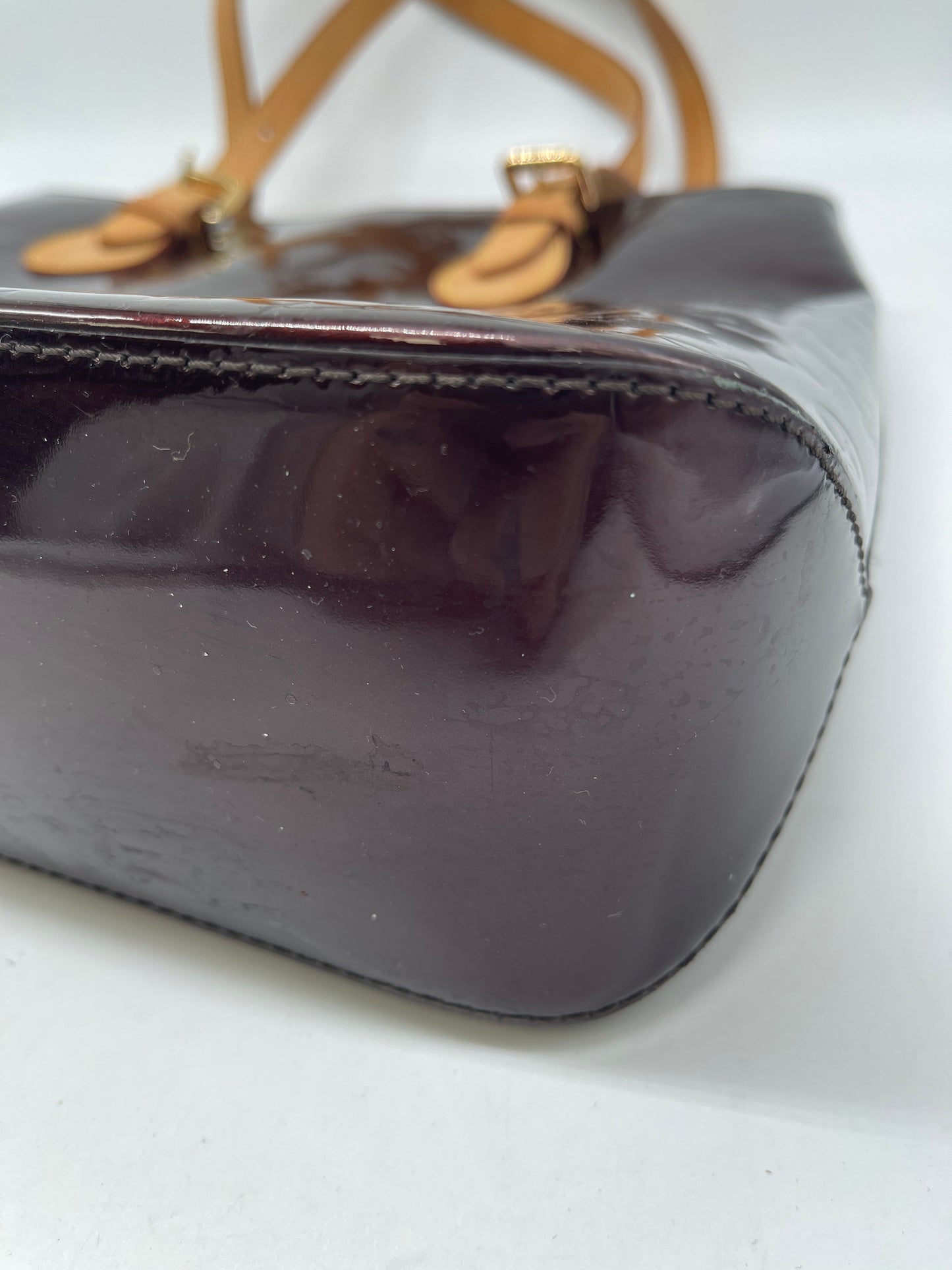 Handbag Luxury Designer By Louis Vuitton, Size: Medium