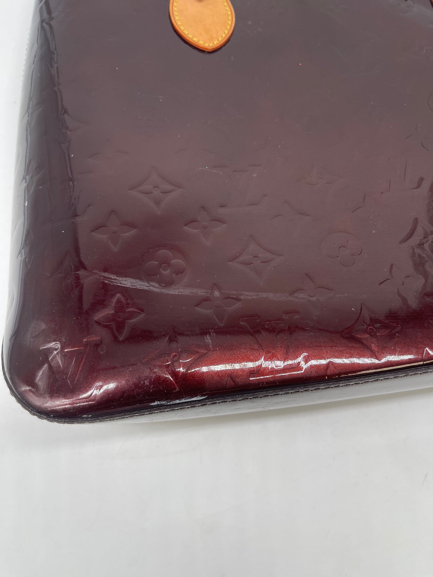 Handbag Luxury Designer By Louis Vuitton, Size: Medium