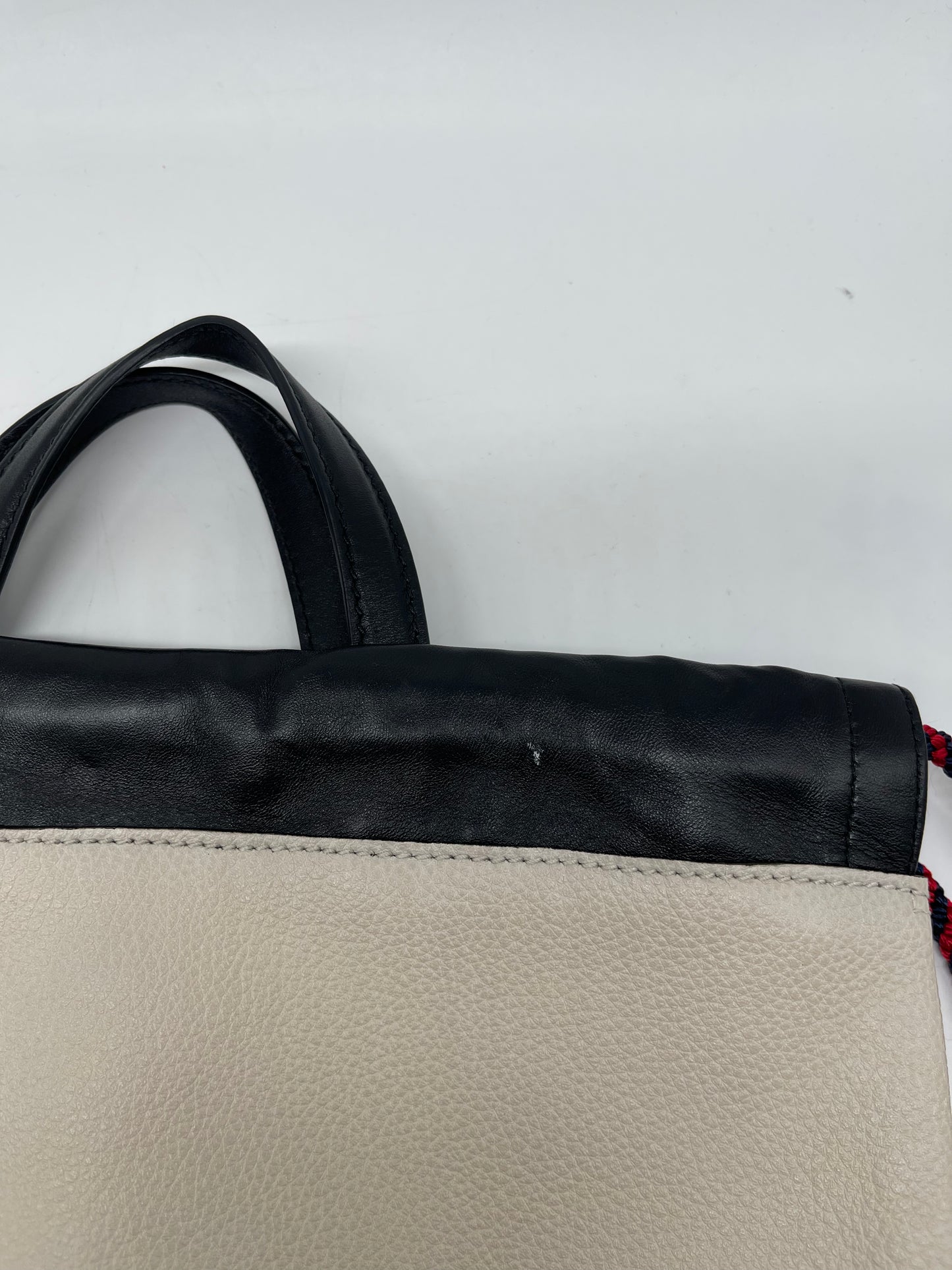 Backpack Luxury Designer By Gucci, Size: Medium