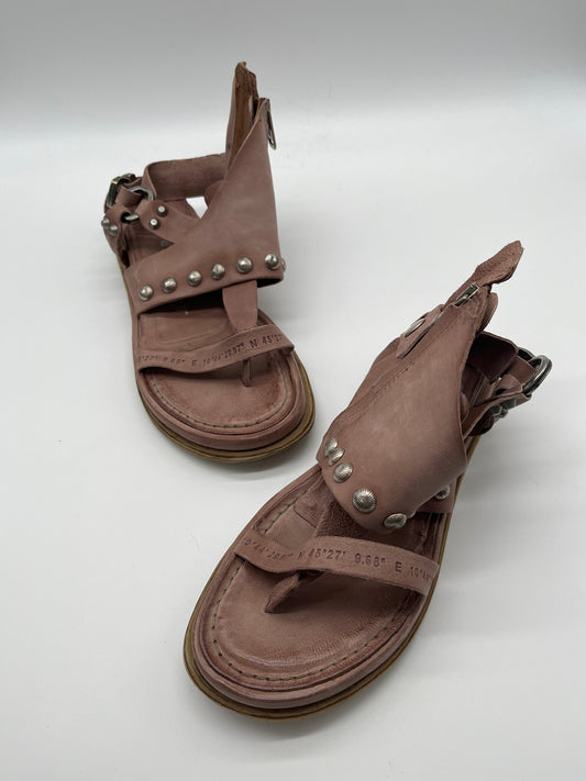 Sandals Designer By Cma  Size: 6.5