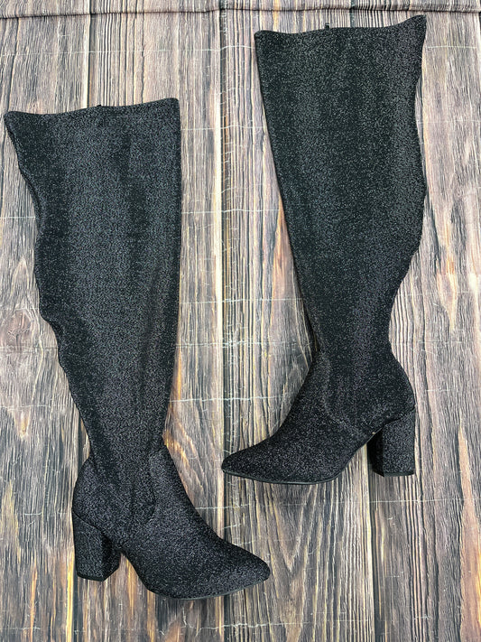 Boots Knee Flats By Torrid  Size: 8.5