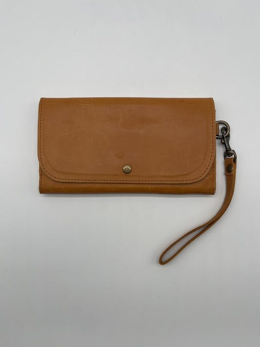 Wallet By Cmb  Size: Large